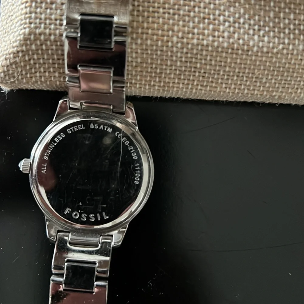 Fossil Rhinestone Watch - Picture 9 of 9